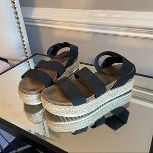 Steve Madden Kimmie Black Sandals